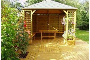 Estland Privát Tartu, Exterieur